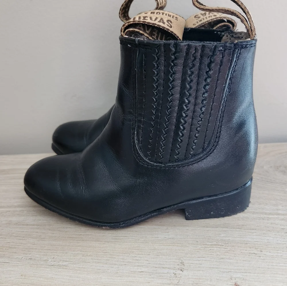 Botas Cuevas Black‎ Leather Chelsea Boots Kids Size 9